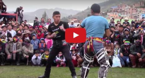 Cusco: Takanakuy, cuando las diferencias se resuelven a golpes en Navidad (VIDEOS)