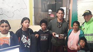 Niños hallan billetera con mil soles y la llevan a comisaría en Cusco