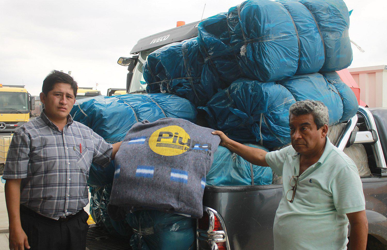 Piura: Entregan ayuda  humanitaria  para damnificados de lluvias 