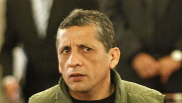 Antauro Humala cumplirá su condena de 19 años de prisión por el Andahuaylazo. (Foto: Emol)