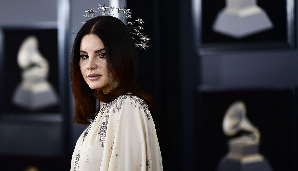 Lana del Rey cancela su gira en Europa al "perder completamente la voz". (Foto: AFP)
