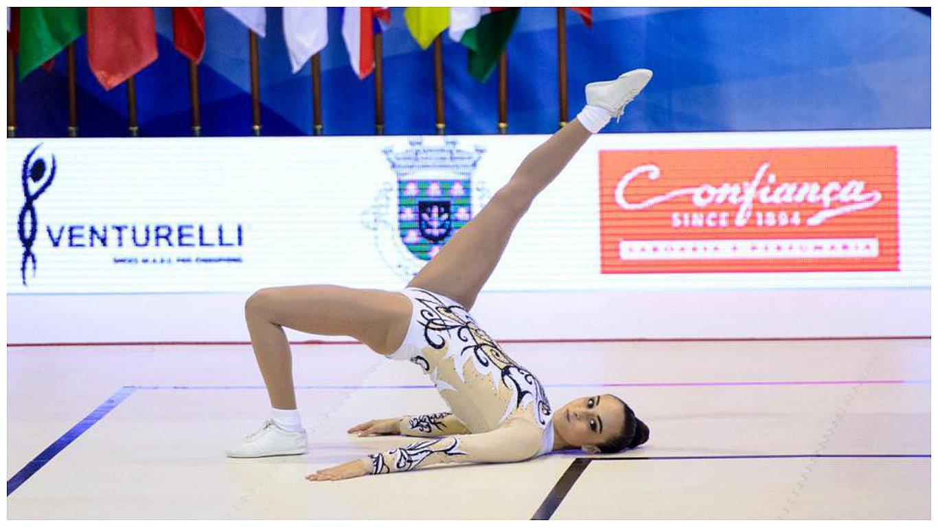 ​Gimnasta peruana Thais Fernández ganó medalla de oro en Londres [VIDEO]