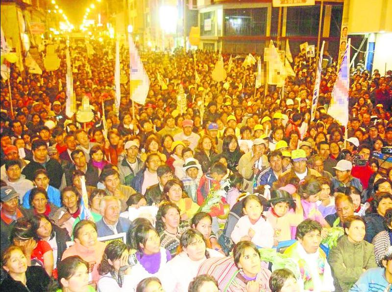 Con mítines Cornejo, Villarán, Heresi y Sánchez Aizcorbe cerraron sus campañas electorales