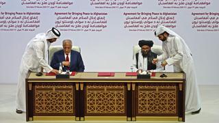 EE.UU. y talibanes firman un histórico acuerdo de paz en Doha