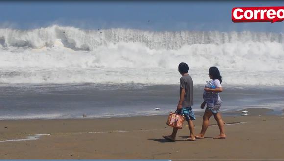 Oleaje anómalo: Impresionantes olas en playas de Villa el Salvador [VIDEO]