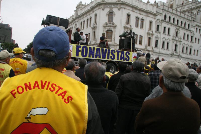 Fonavistas demandan por S/. 5 millones al Tribunal Constitucional