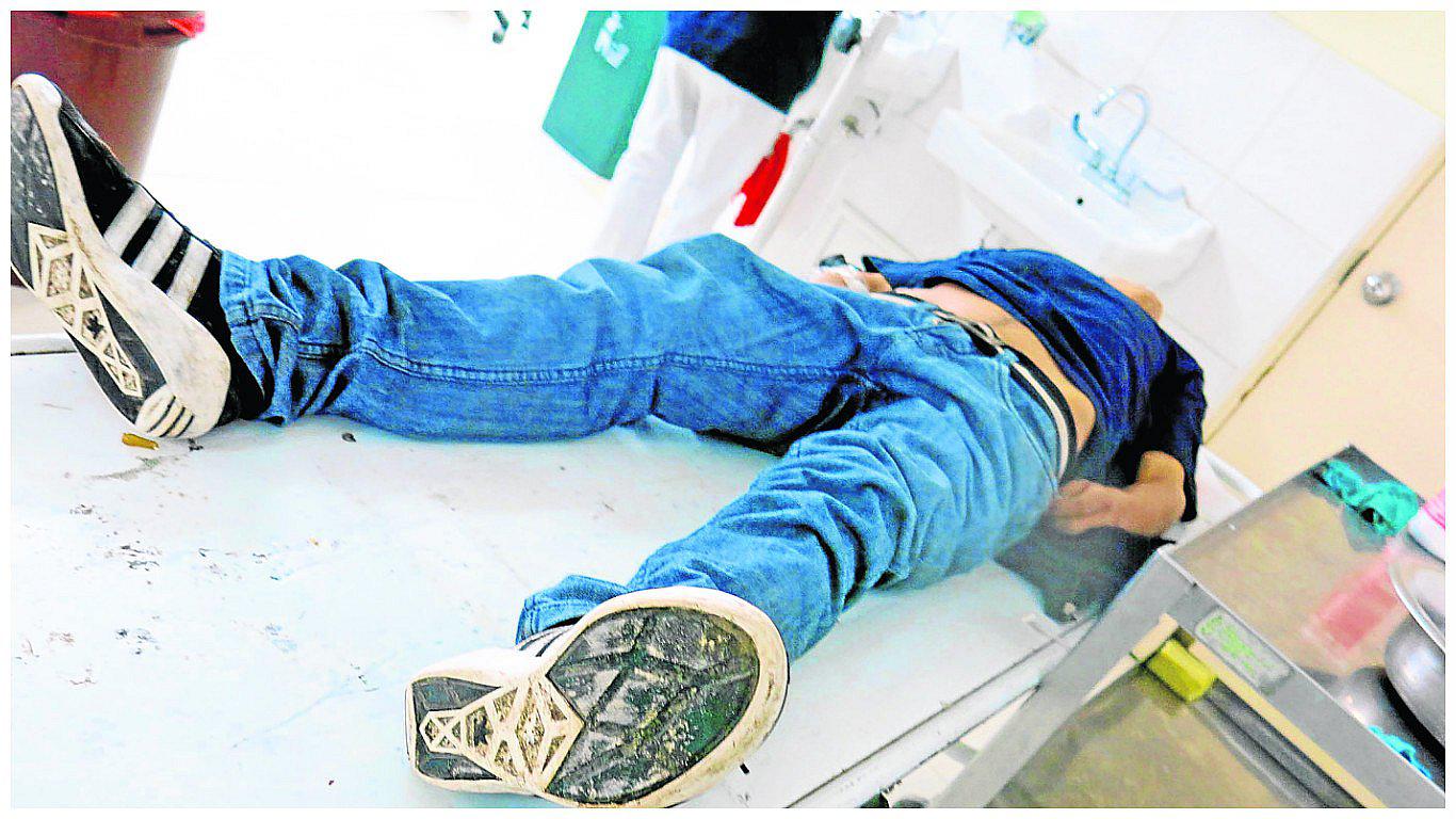 ​Pepean a comandante del Ejército Peruano  en céntrico local de Huancayo