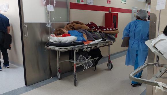 Luz Huacoto. acompañante del colombiano asesinado en Mollendo fue trasladada al hospital Honorio Delgado Espinoza en Arequipa| Foto: Pedro Torres