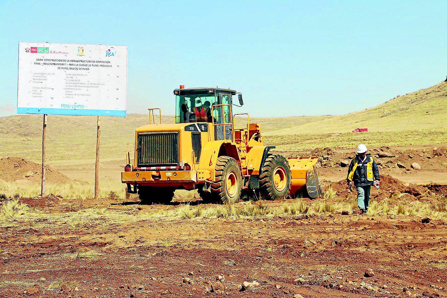 Inician obra de Itapalluni para solucionar problema de basura en Puno
