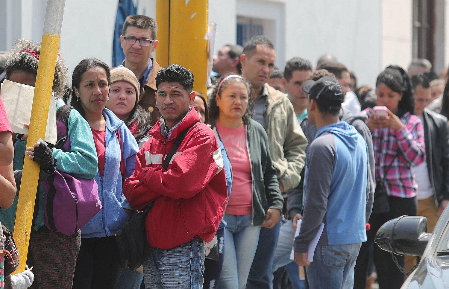 Migraciones reprograma citas de venezolanos de solicitud de PTP para octubre