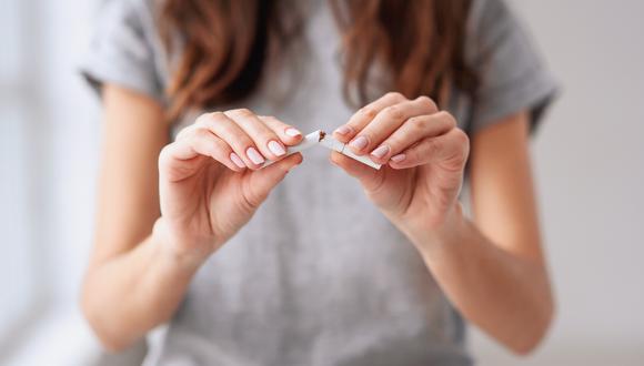 Según un estudio del Ministerio de Salud, cada año fallecen 22 mil personas en Perú a causa de alguna enfermedad relacionada al consumo del tabaco. (Foto: Shutterstock)