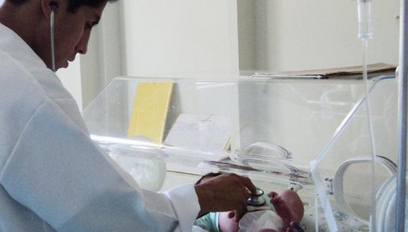 Bebé con dos narices nace en hospital La Caleta