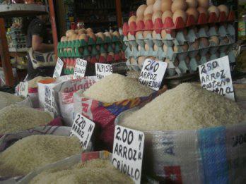 Sigue malestar por alto costo del arroz