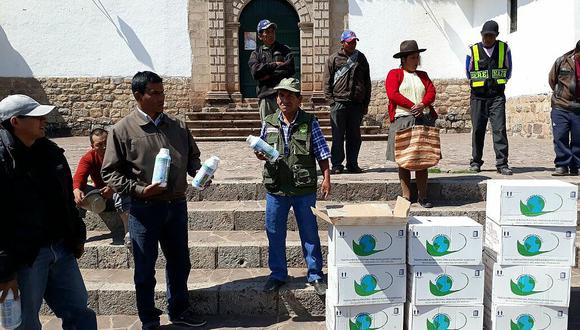 Entregan ayuda para damnificados por heladas en Cusco