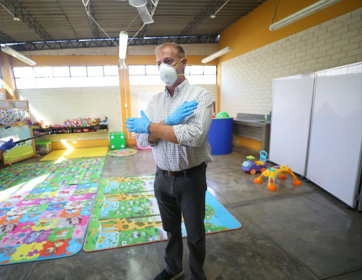 El burgomaestre indicó que era necesario concretarse este proyecto durante la cuarentena. (Foto: Gonzalo Córdova/GEC)