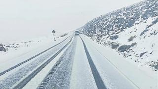 Nevada provocó que vía Arequipa-Puno quede intransitable