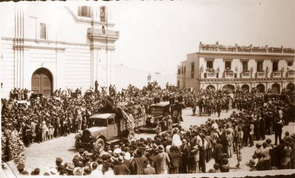 Día de los muertos: Los funerales más multitudinarios de personajes ilustres del Perú (Fotos)