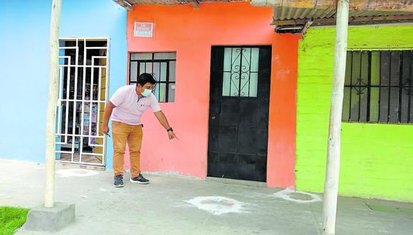 Los hampones le dispararon tres balazos desde la ventana de la vivienda, cuando se encontraba sentado en su sala.