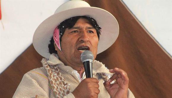 Evo Morales presenta al papa Francisco su deseo de salida al mar