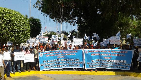 Trabajadores de Atusa reclaman estabilidad laboral en Tumbes