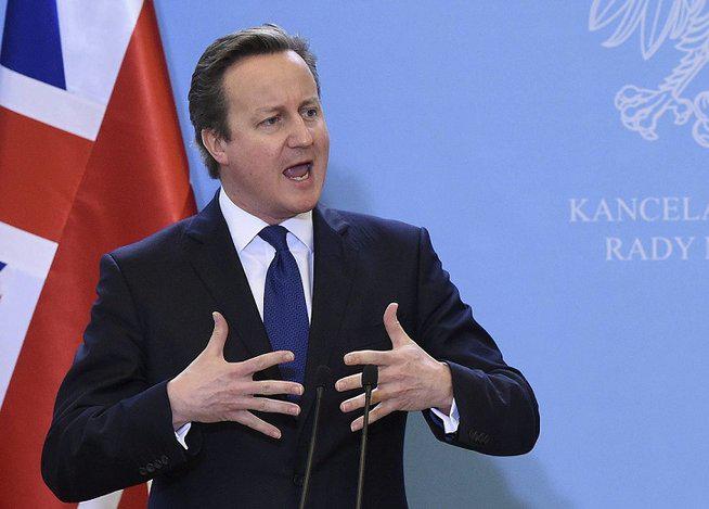 David Cameron dice que se deportará a inmigrantes musulmanas que no aprendan inglés