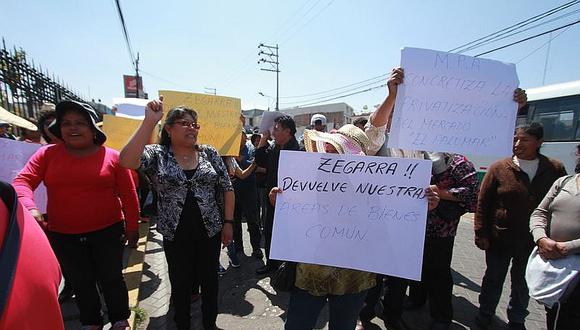 Propietarios de El Palomar piden devolución de bienes comunes