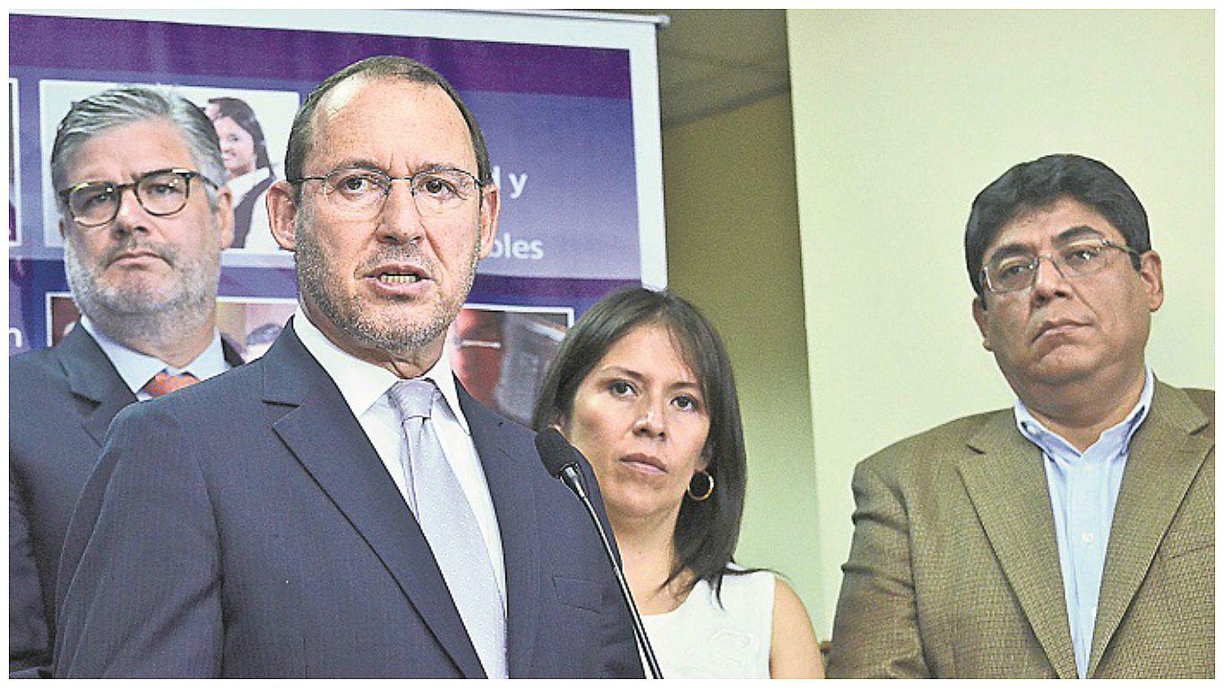 Fuerza Popular: José Chlimper defiende cita de Keiko Fujimori con 'Cholo Dolmos'