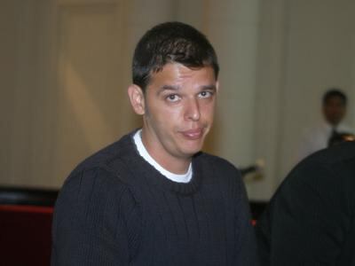 Rebajan condena de 15 a 10 años de prisión a Percy North 