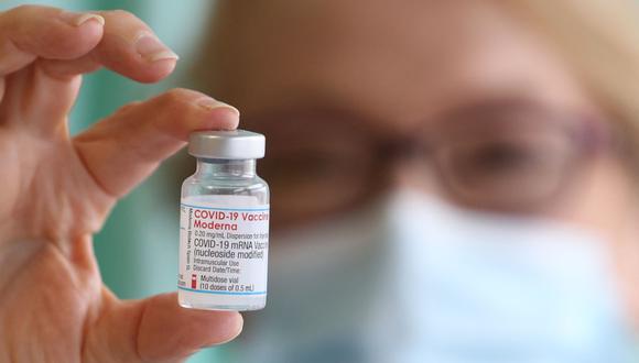 Imagen de la vacuna Moderna contra el coronavirus. (Geoff Caddick / AFP)..