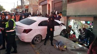 Arequipa: Conductor atropelló a dos adolescentes y una comerciante 