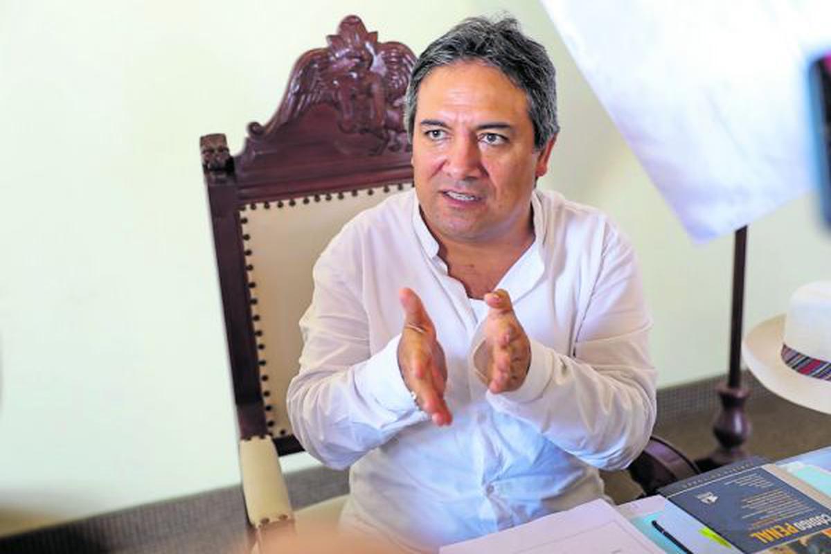 Arturo Fernández, alcalde de Trujillo, con su cargo en la cuerda floja. Fuente: Diario Correo