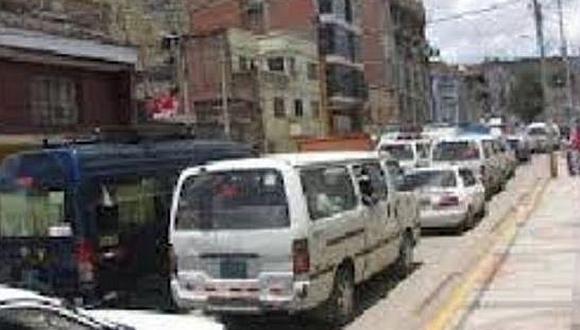 Puno: grúa municipal es inservible para retirar vehículos mal estacionados 