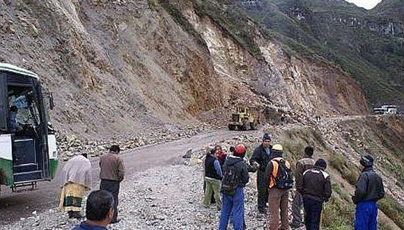 Disponen cierre de caminos vecinales en Condormarca por coronavirus 