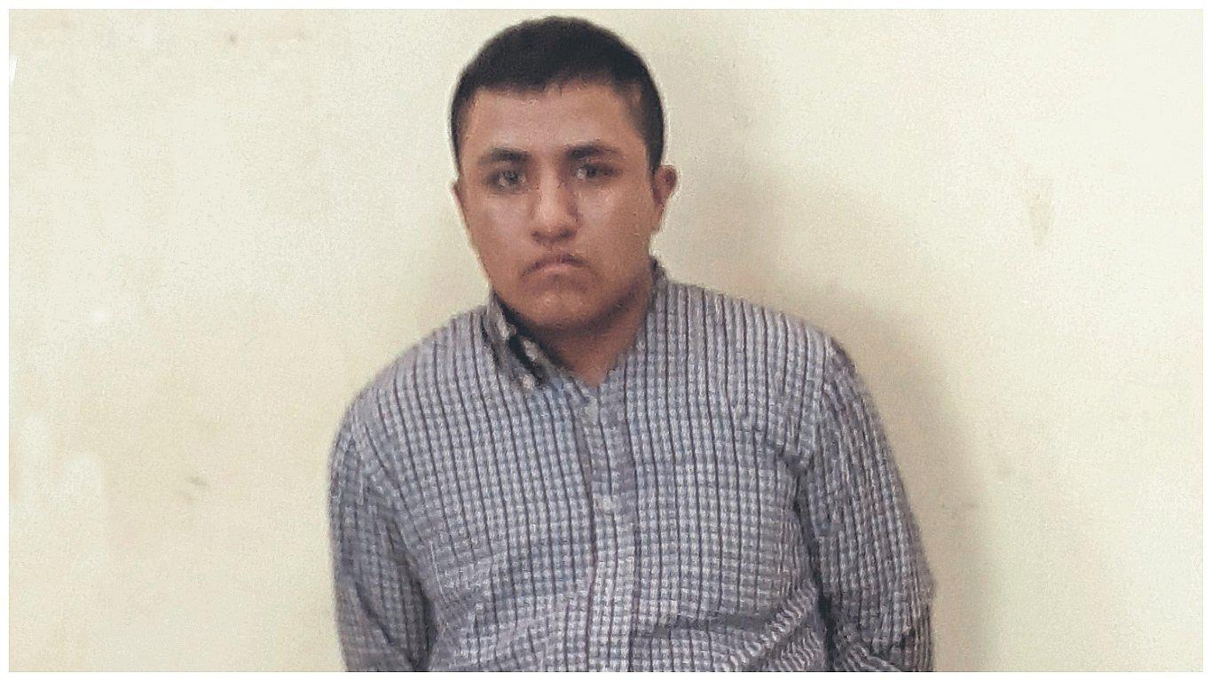 Golpeó a dos mujeres para robarles celulares 