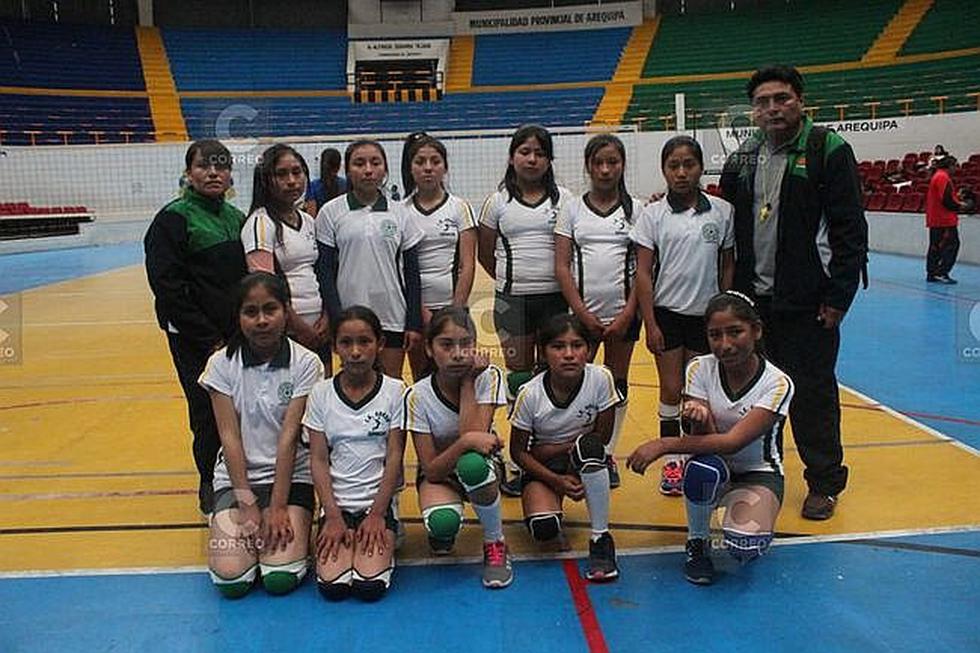 Jornada de mates en el regional de vóley escolar (FOTOS)