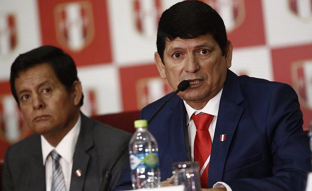 Presentan a Agustín Lozano como nuevo presidente de la FPF (VIDEO)