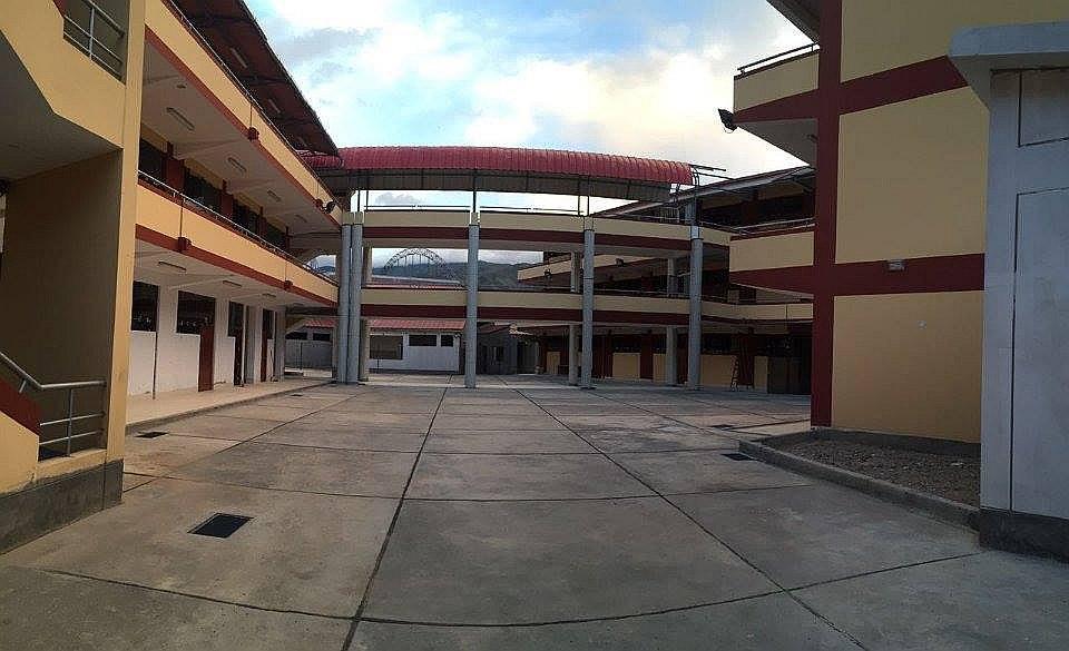 Ministerio de Educación gestionó creación de 105 colegios