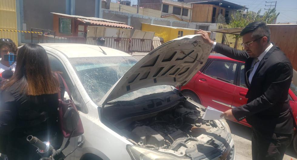 Mujer en Arequipa denuncia el robo de autopartes de su vehículo por S/14 mil en el depósito municipal (VIDEO)