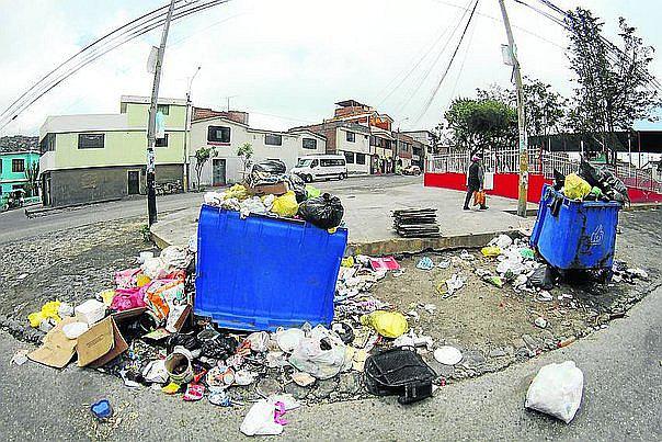 Alquilarán volquetes para recoger basura en Mariano Melgar