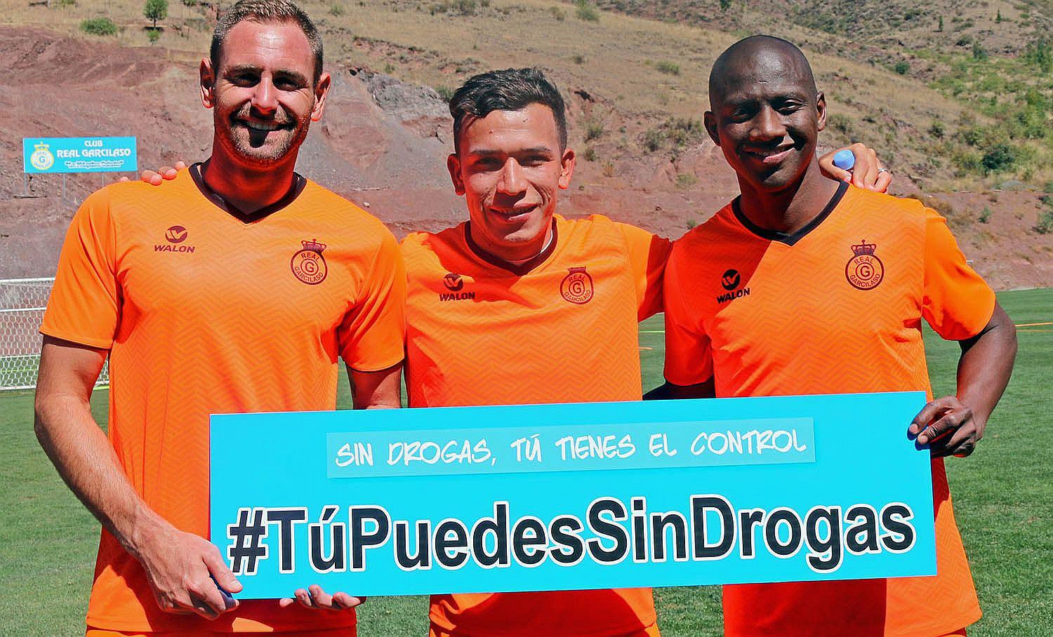 Futbolistas del Real Garcilaso se suman a campaña 'Tú puedes sin drogas'