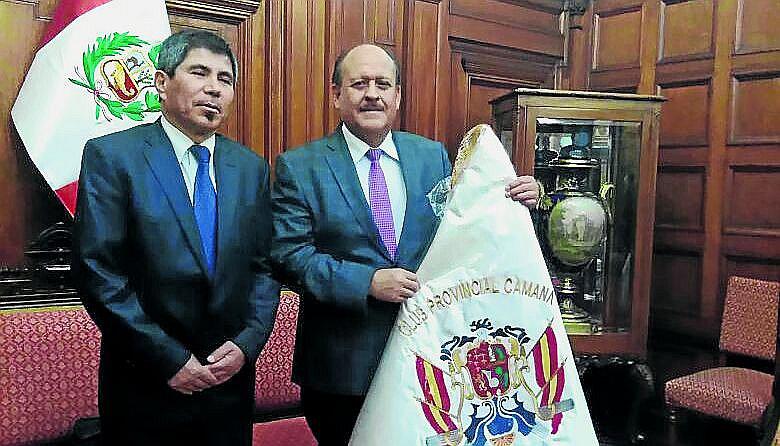 Congreso rindió homenaje al campeón de ajedrez Julio Ernesto Granda