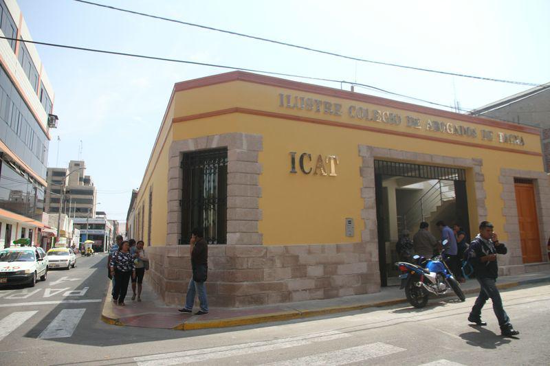 Colegio de abogados vive de cuotas y alquiler de locales