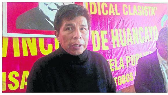 ​Pedro Castillo en contra de que el Estado contrate en el magisterio a extranjeros