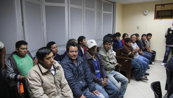 Ordenan liberar a los 15 antimineros de Cajamarca recluidos en penal