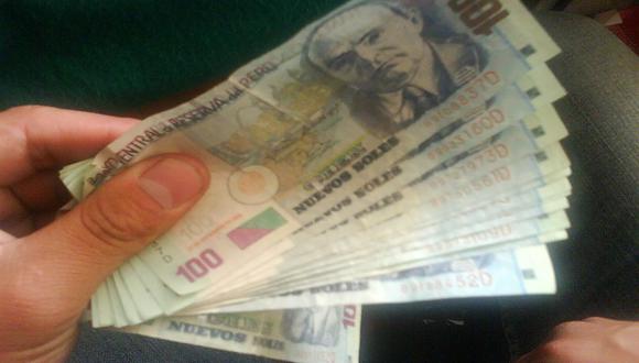 Extranjeros dirigen falsificación de dinero en Lima  