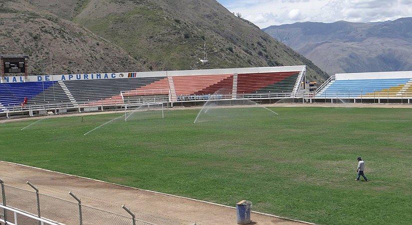 Para marzo 2018 culminará remodelación del estadio de Condebamba