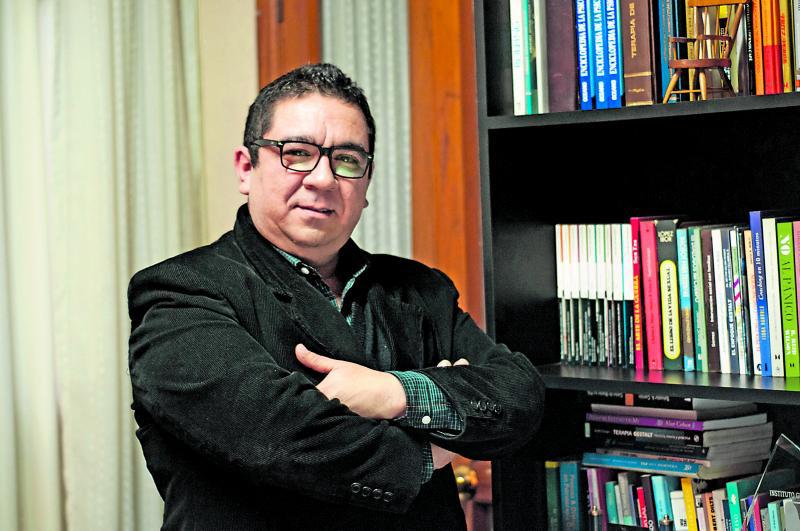 Manuel Saravia: "Podemos programar nuestra mente para el amor"