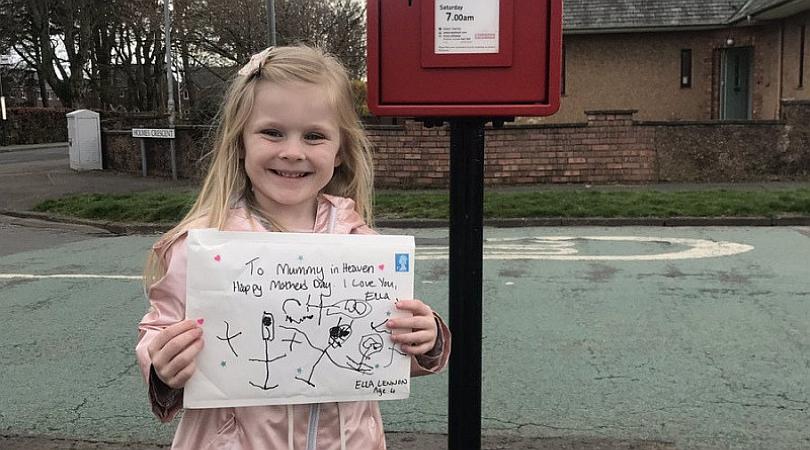 Una niña recibe una agradable respuesta a la carta enviada para su mamá "que está en el cielo" (FOTOS)