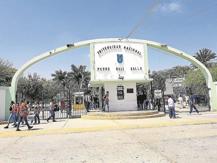 UNPRG no cumple requisitos para obtener licencia  