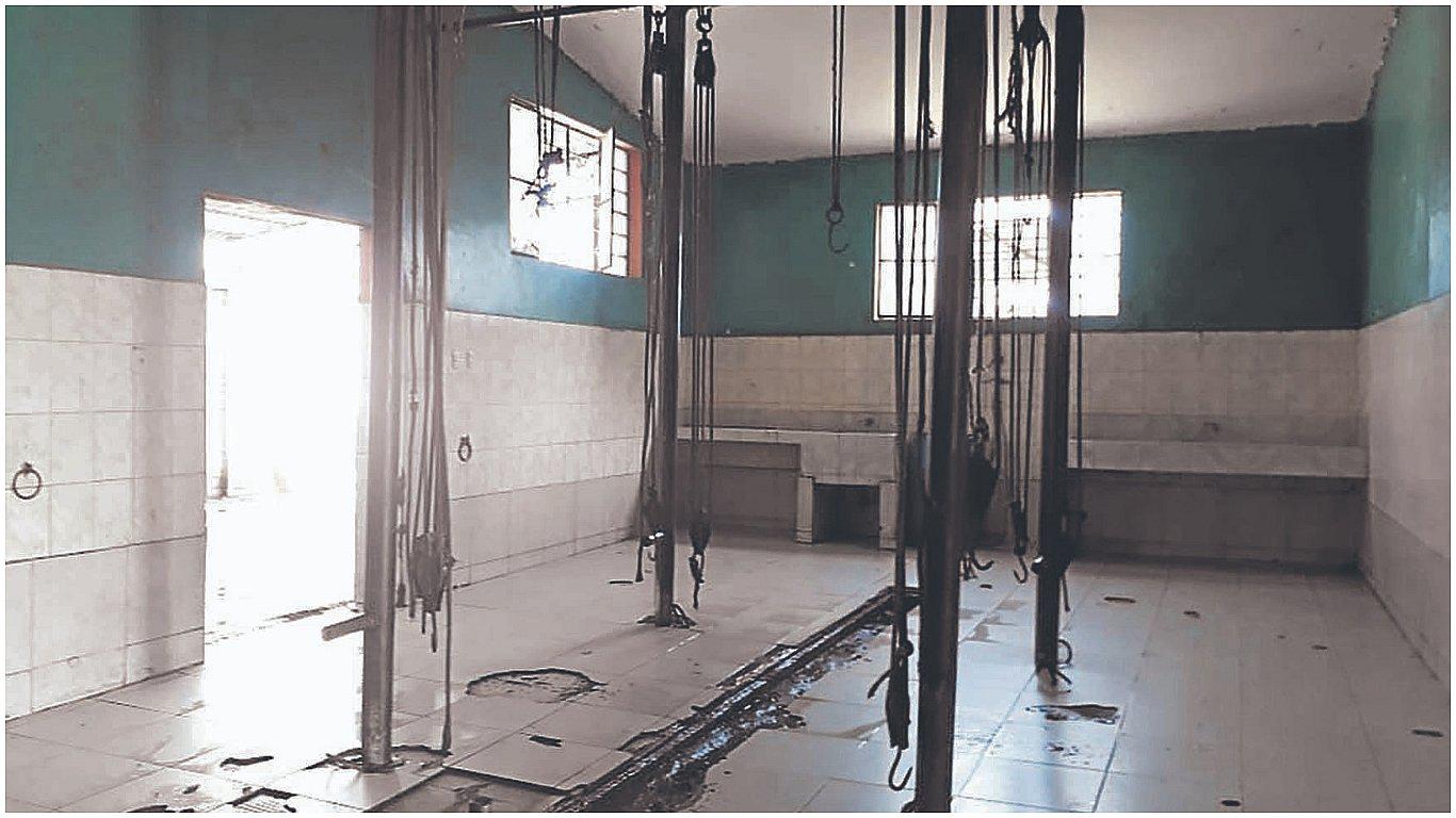 Insalubridad en camal municipal de Corrales 